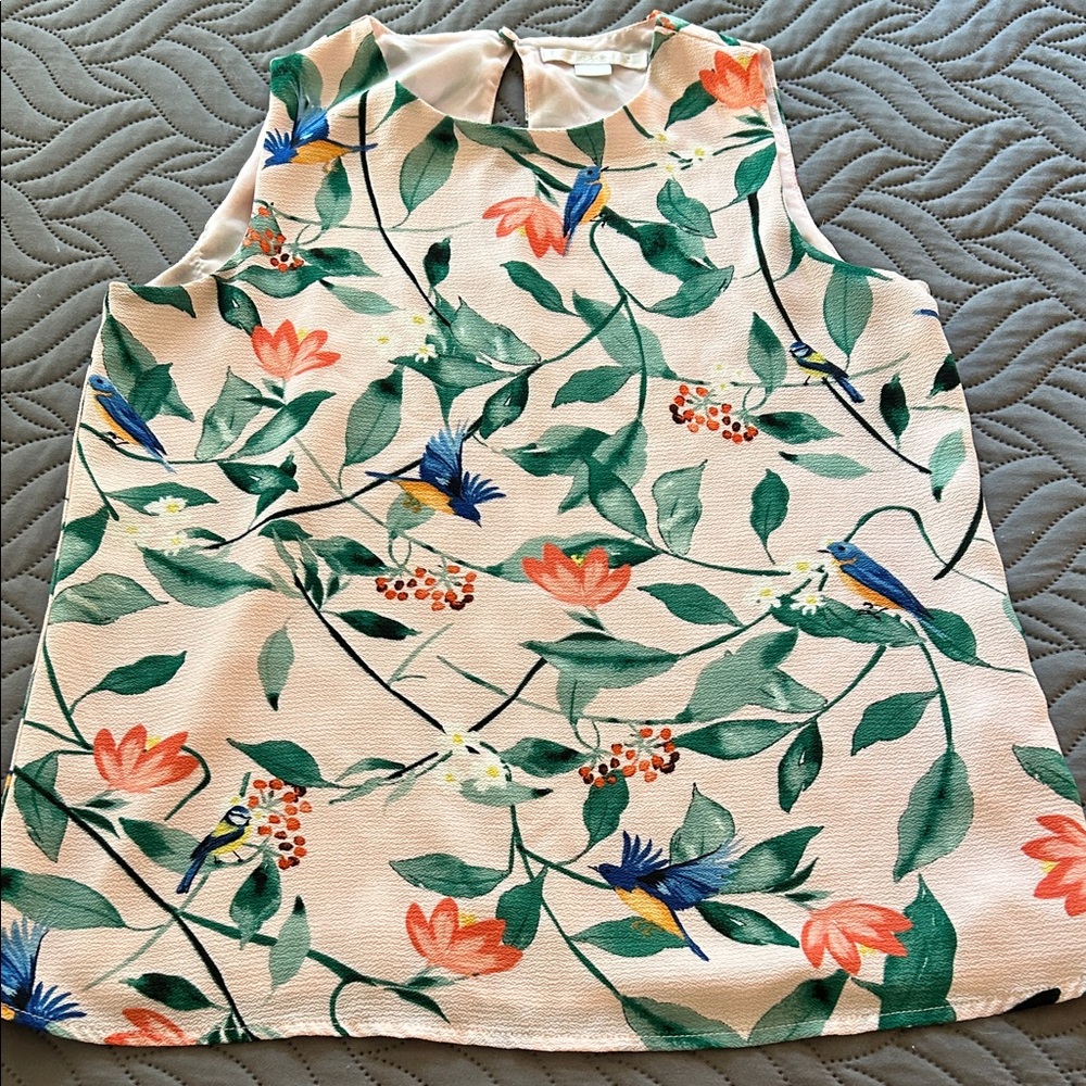EUC - 🌞Floral Print Sleeveless Blouse